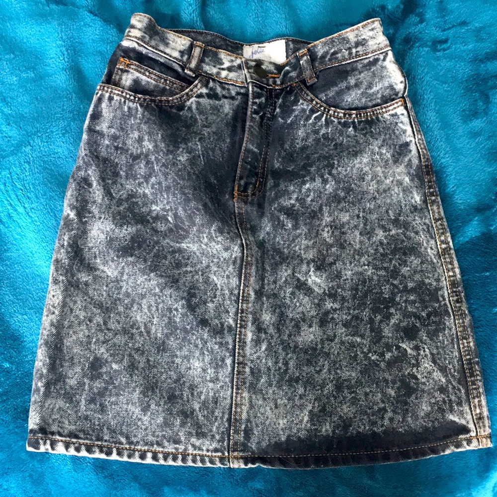 VINTAGE acid wash skirt